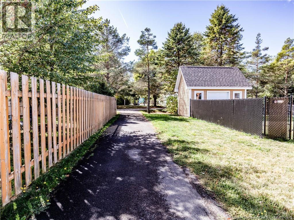 100 Fidele, Dieppe, New Brunswick  E1A 0C9 - Photo 46 - NB127129