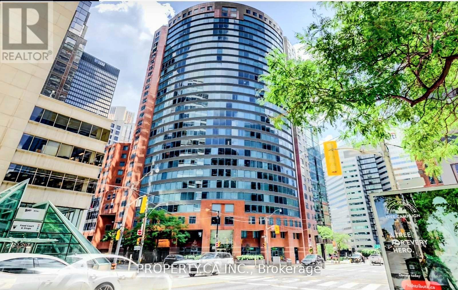 1109 - 33 University Avenue, Toronto, Ontario  M5J 2S7 - Photo 2 - C12418479