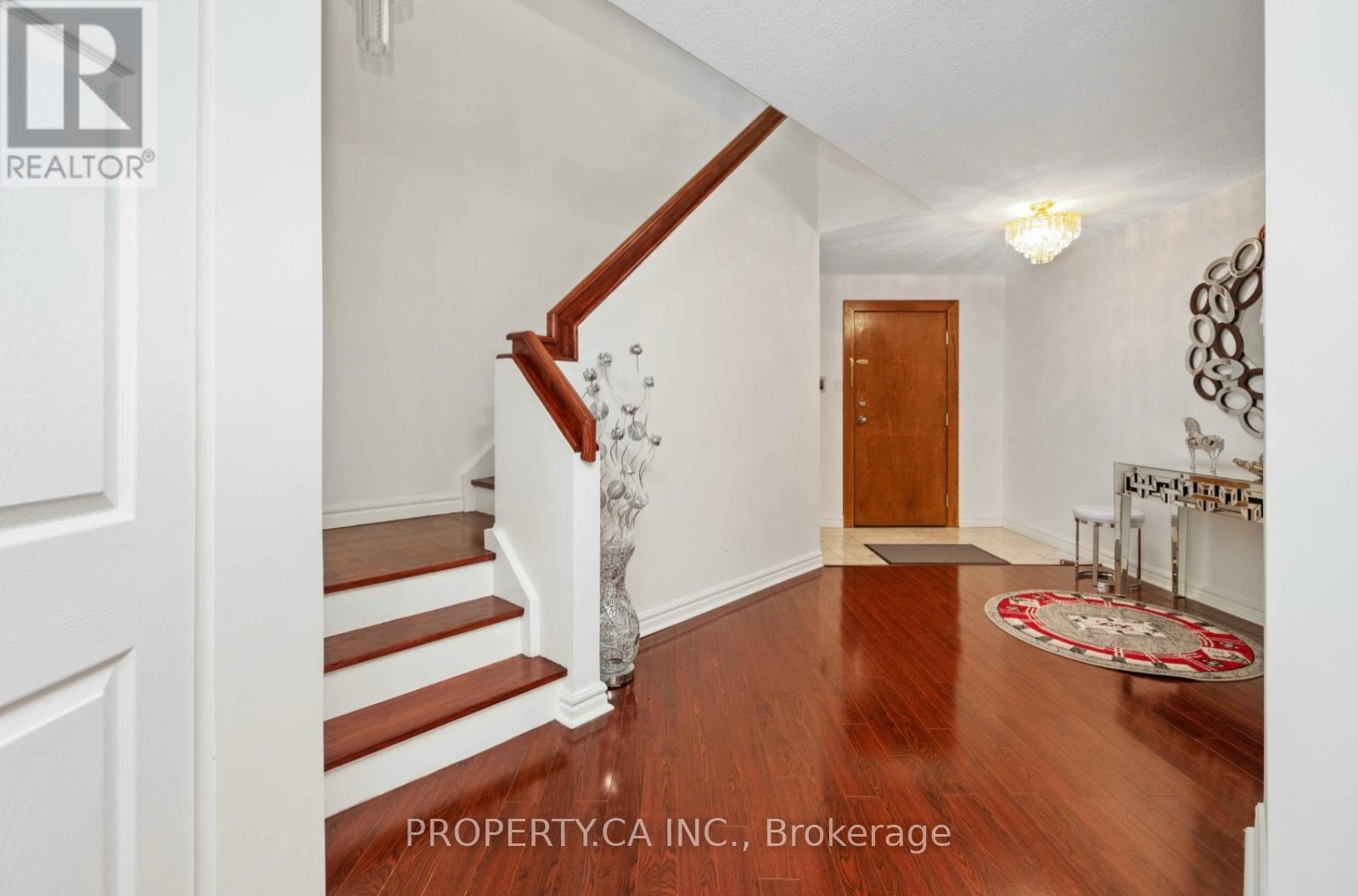 1109 - 33 University Avenue, Toronto, Ontario  M5J 2S7 - Photo 4 - C12418479