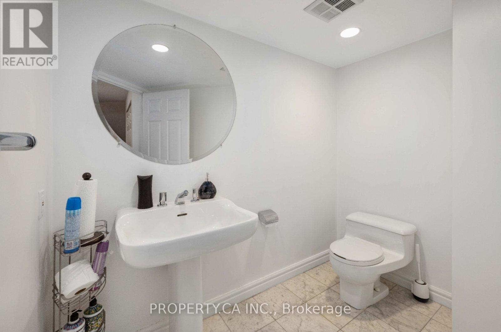 1109 - 33 University Avenue, Toronto, Ontario  M5J 2S7 - Photo 7 - C12418479