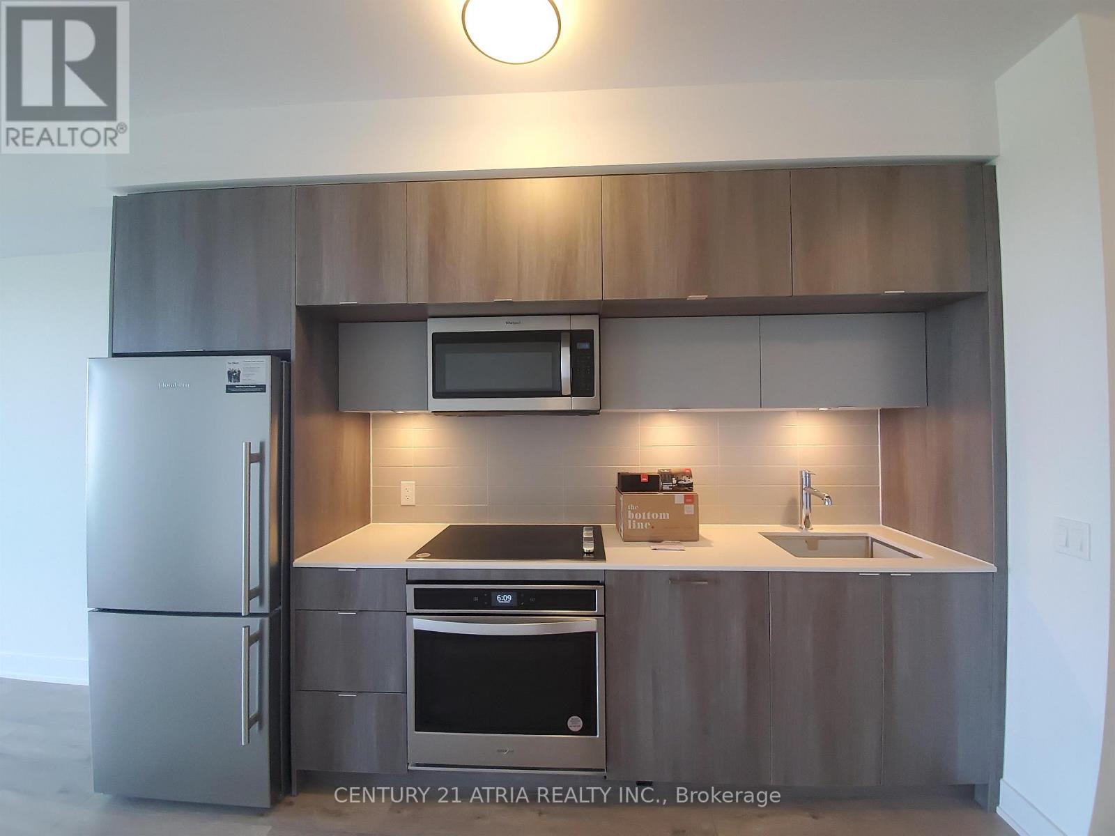 2823 - 585 BLOOR STREET E, Toronto, Ontario