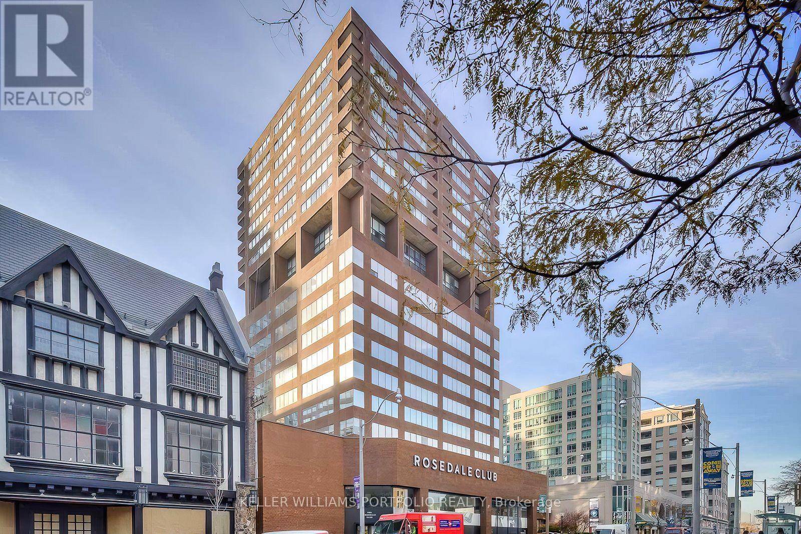 1704 - 914 YONGE STREET, Toronto, Ontario