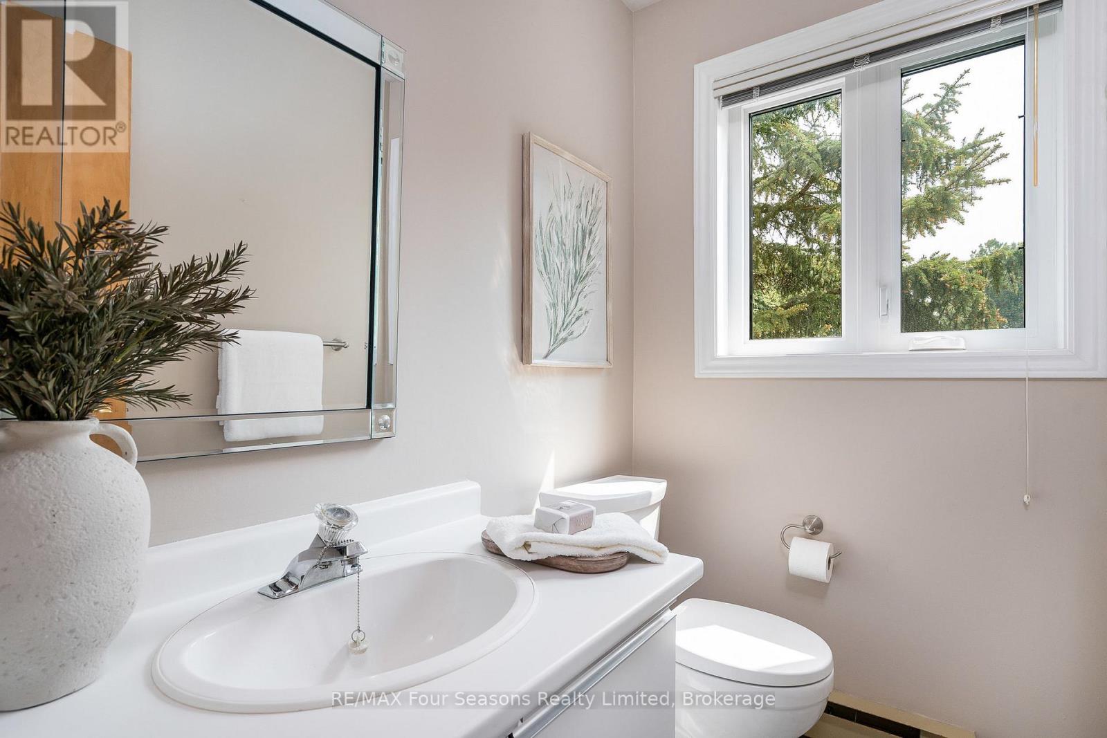 27 - 4 Ramblings Way, Collingwood, Ontario  L9Y 5C6 - Photo 7 - S12199842