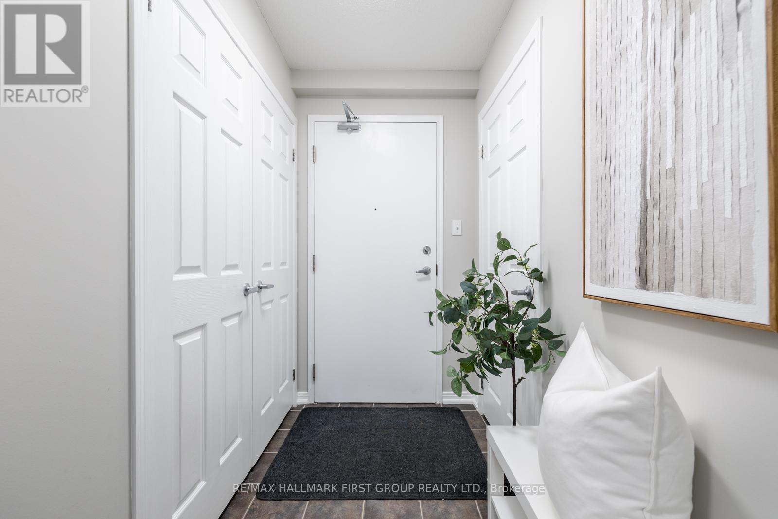 309 - 136 Aspen Springs Drive, Clarington, Ontario  L1C 0G9 - Photo 9 - E12418510