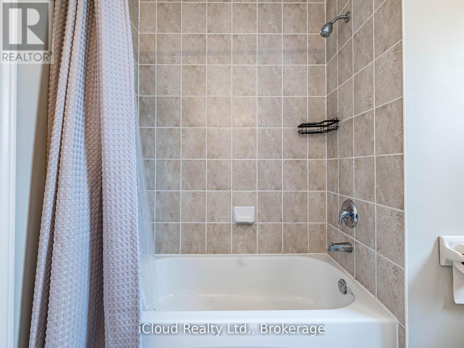 634 Oxbow Crescent, Oshawa, Ontario  L1K 3A8 - Photo 40 - E12418554