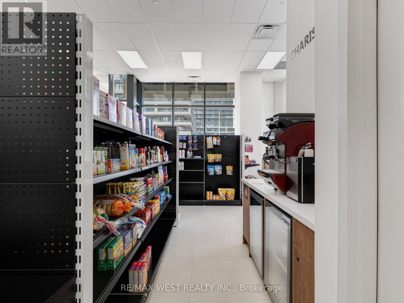 6 & 7 - 9000 Jane Street, Vaughan (Concord), Ontario  L4K 2M9 - Photo 15 - N12418424
