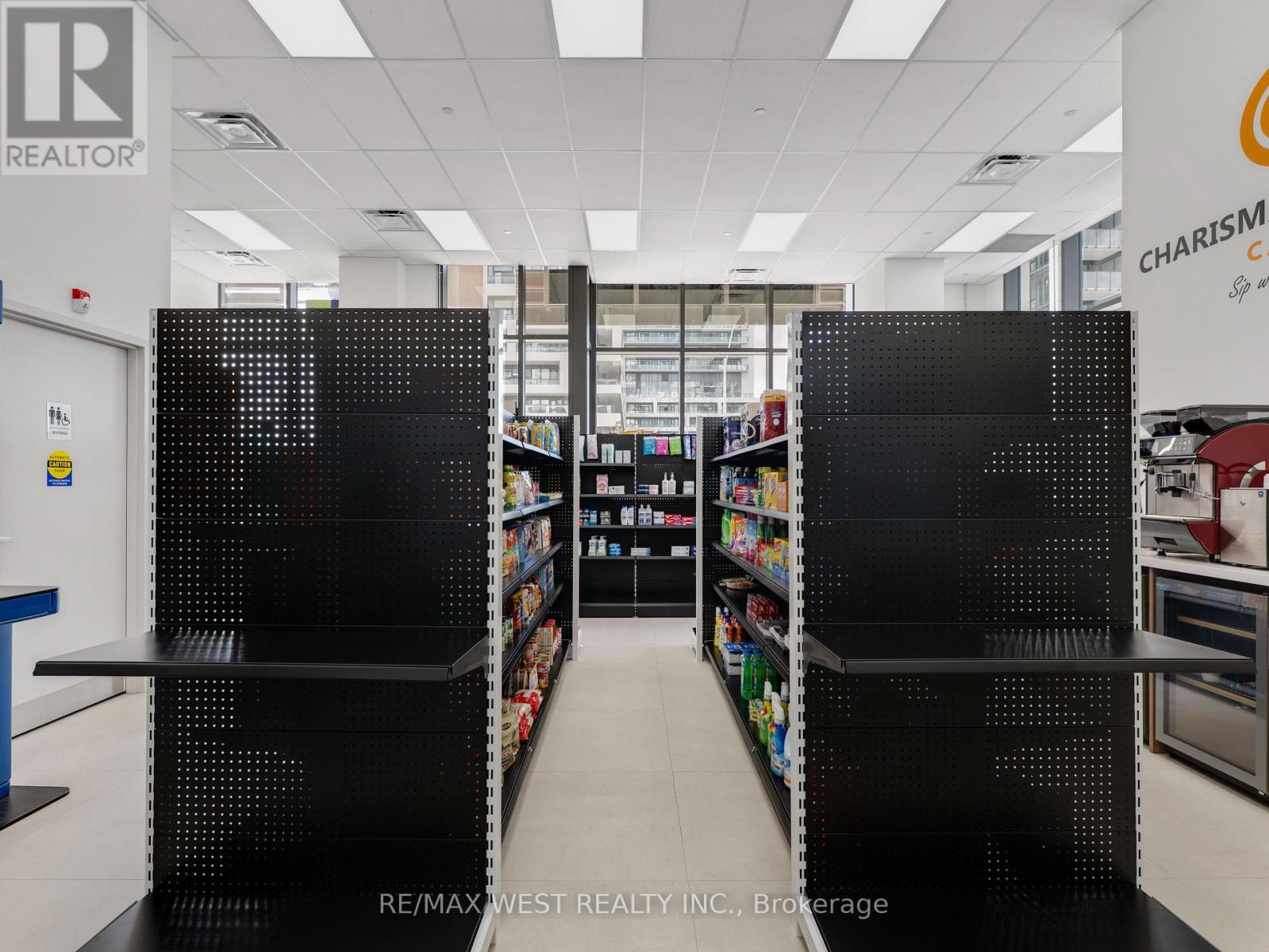 6 & 7 - 9000 Jane Street, Vaughan (Concord), Ontario  L4K 2M9 - Photo 17 - N12418424