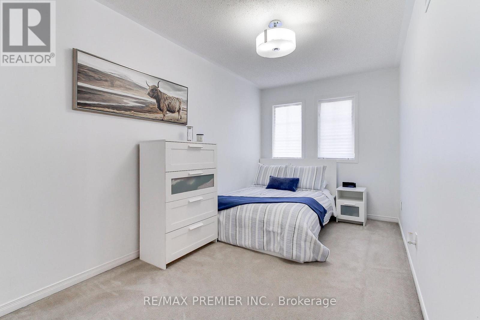 39 Ronan Crescent, Vaughan, Ontario  L4H 2J7 - Photo 14 - N12418451