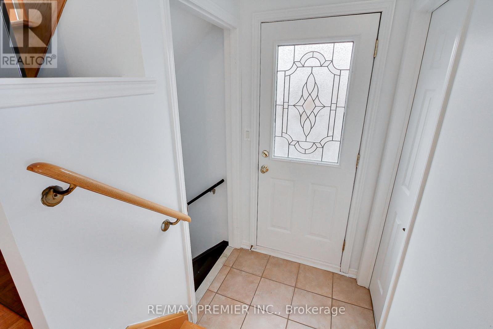 39 Ronan Crescent, Vaughan, Ontario  L4H 2J7 - Photo 17 - N12418451
