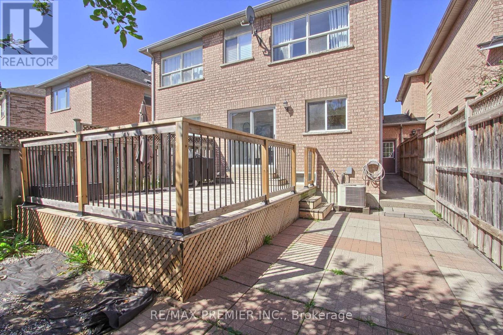 39 Ronan Crescent, Vaughan, Ontario  L4H 2J7 - Photo 22 - N12418451