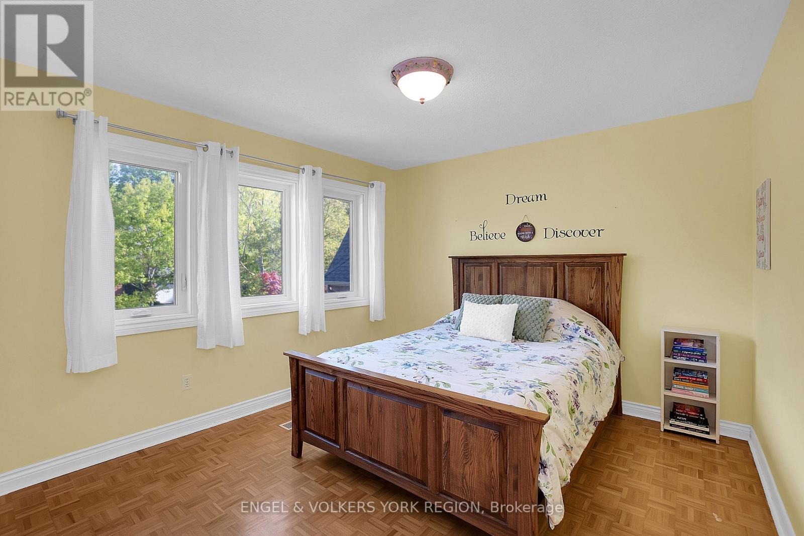 24 Timber Valley Avenue, Richmond Hill, Ontario  L4E 3S6 - Photo 30 - N12418521