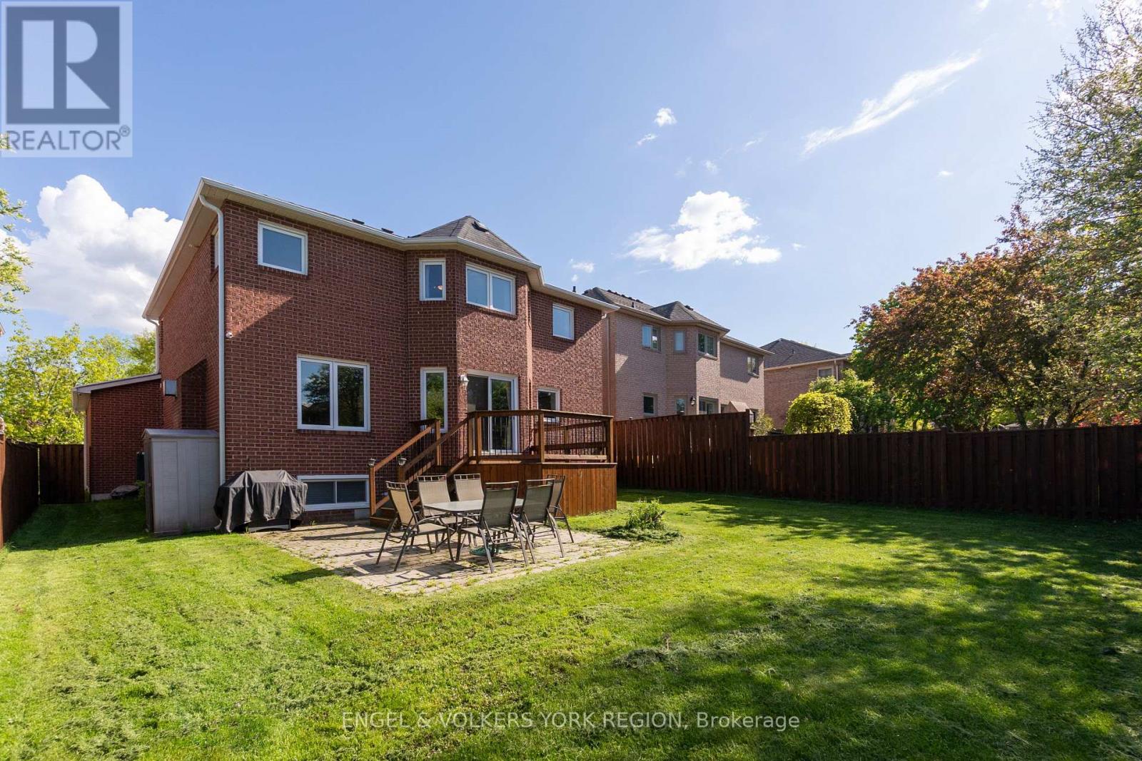 24 Timber Valley Avenue, Richmond Hill, Ontario  L4E 3S6 - Photo 42 - N12418521