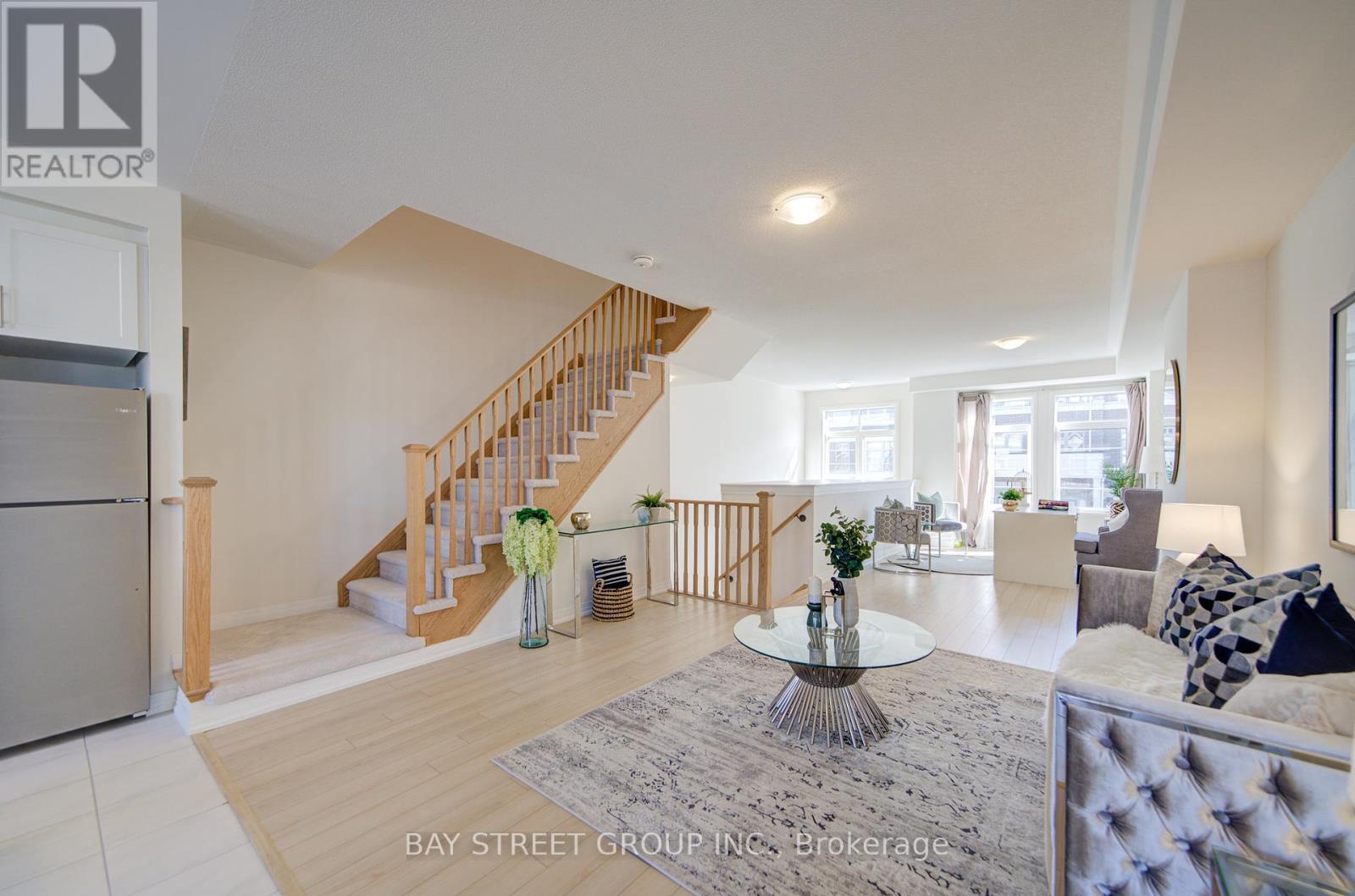28 Sissons Way, Markham, Ontario  L6B 1R2 - Photo 12 - N12418605