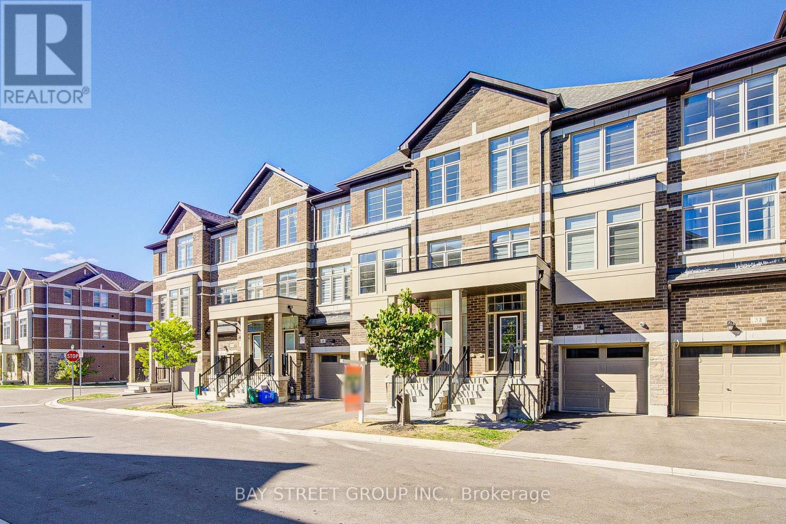 28 Sissons Way, Markham, Ontario  L6B 1R2 - Photo 2 - N12418605
