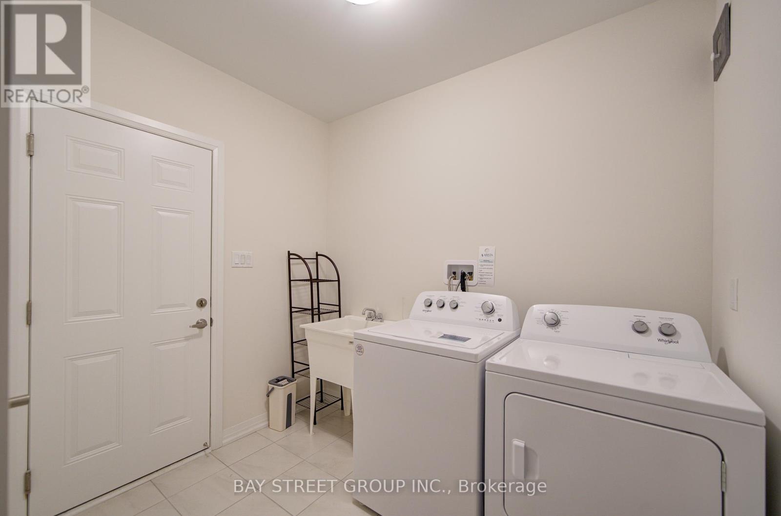 28 Sissons Way, Markham, Ontario  L6B 1R2 - Photo 35 - N12418605