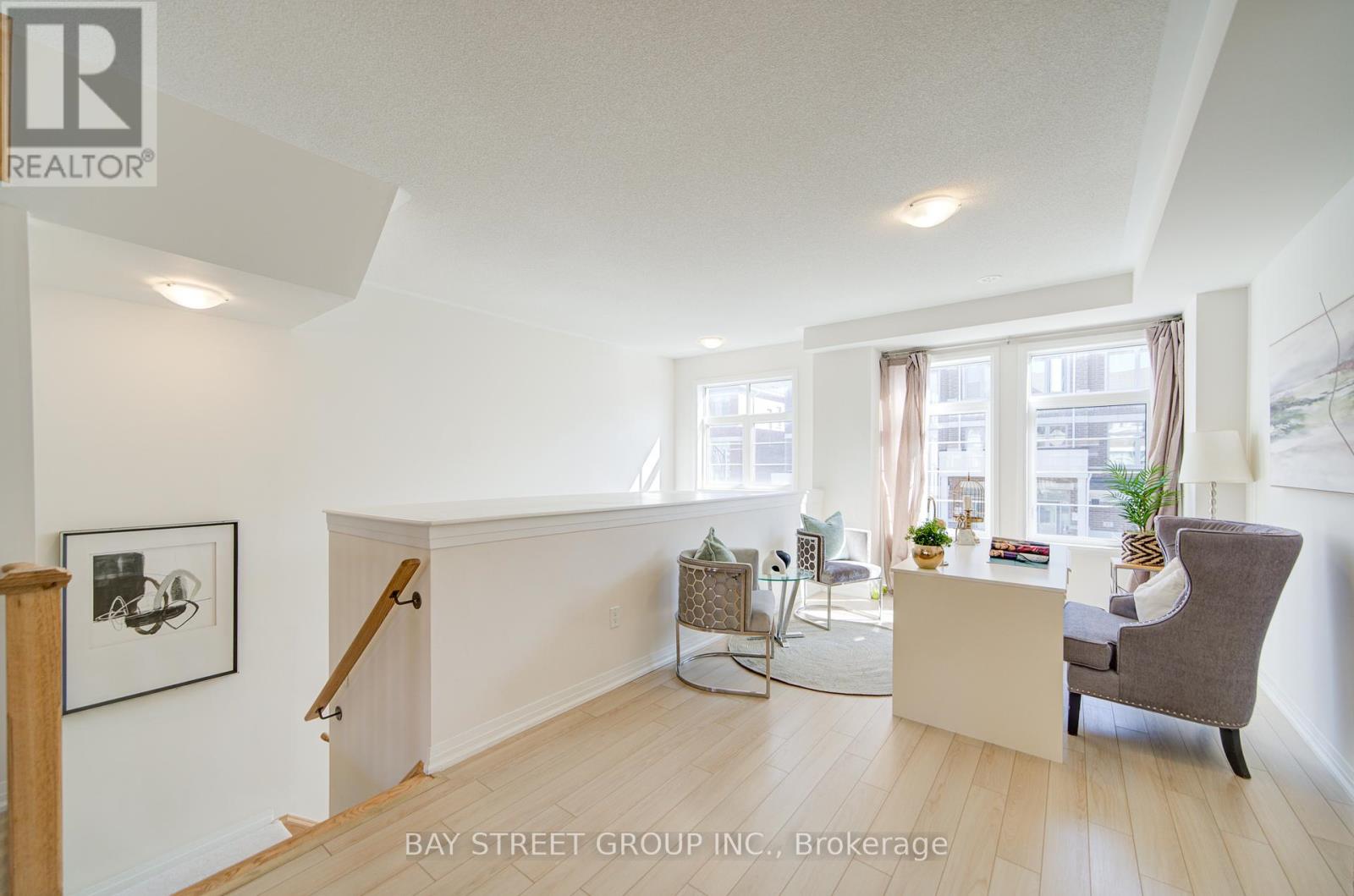 28 Sissons Way, Markham, Ontario  L6B 1R2 - Photo 7 - N12418605