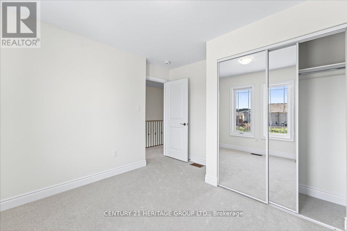 6 Elgin Court, Bradford West Gwillimbury, Ontario  L3Z 4R1 - Photo 44 - N12418618