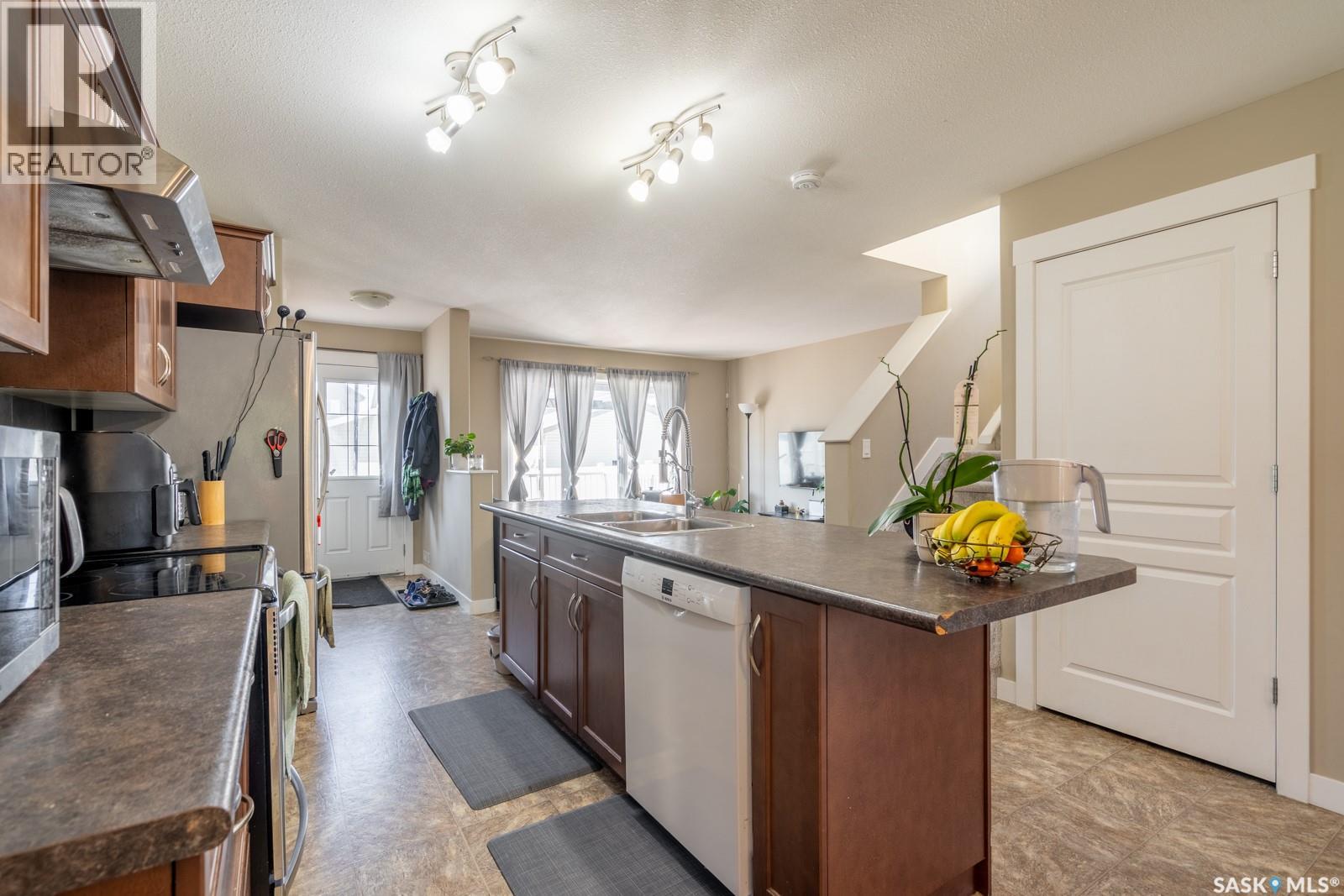 3669 Green Bank Road, Regina, Saskatchewan  S4V 1M2 - Photo 5 - SK018990