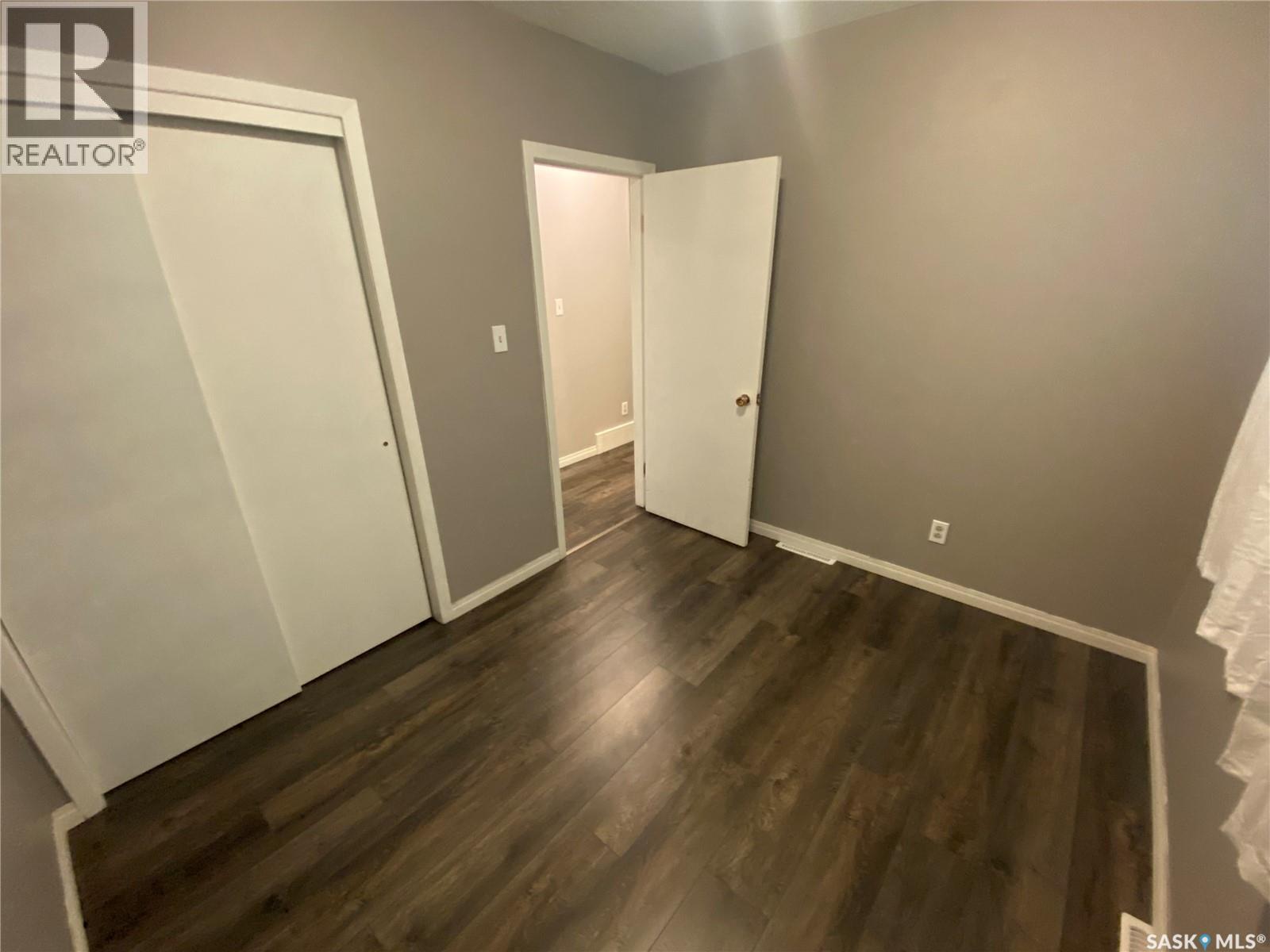 386 Victoria Avenue, Yorkton, Saskatchewan  S3N 1T6 - Photo 8 - SK018927