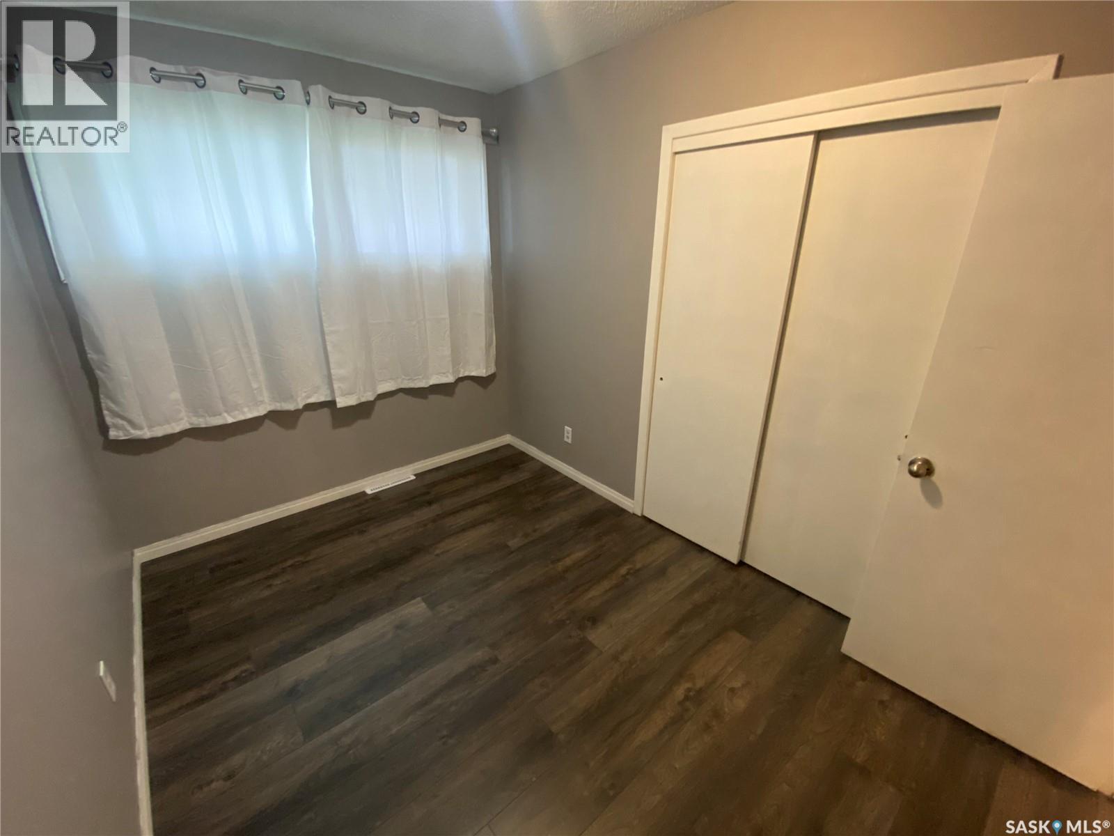 386 Victoria Avenue, Yorkton, Saskatchewan  S3N 1T6 - Photo 9 - SK018927