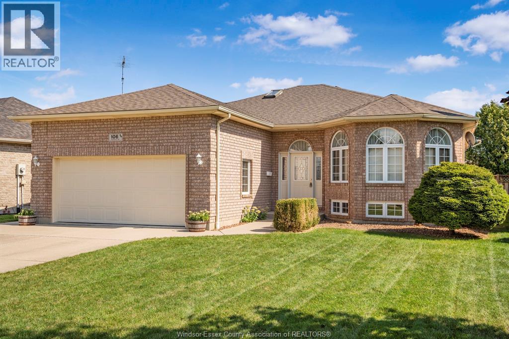 MLS# 25024080: 106 BALMORAL, Chatham, Canada