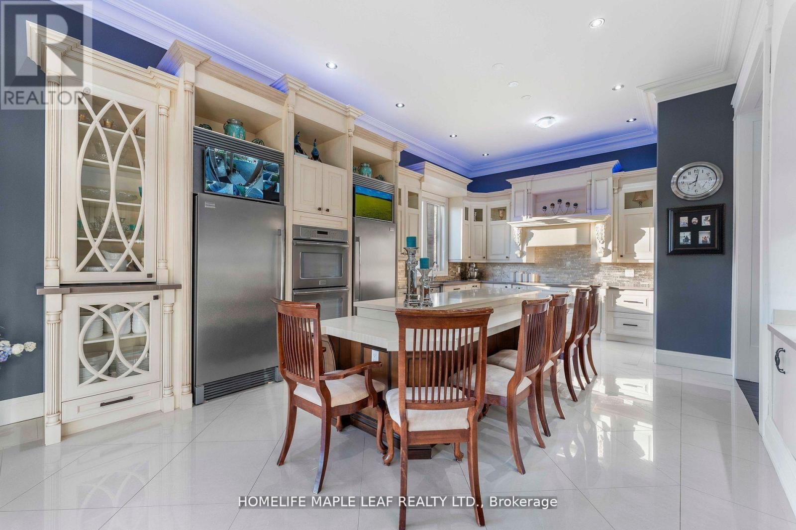 7588 Redstone Road, Mississauga, Ontario  L4T 2B9 - Photo 35 - W12418429