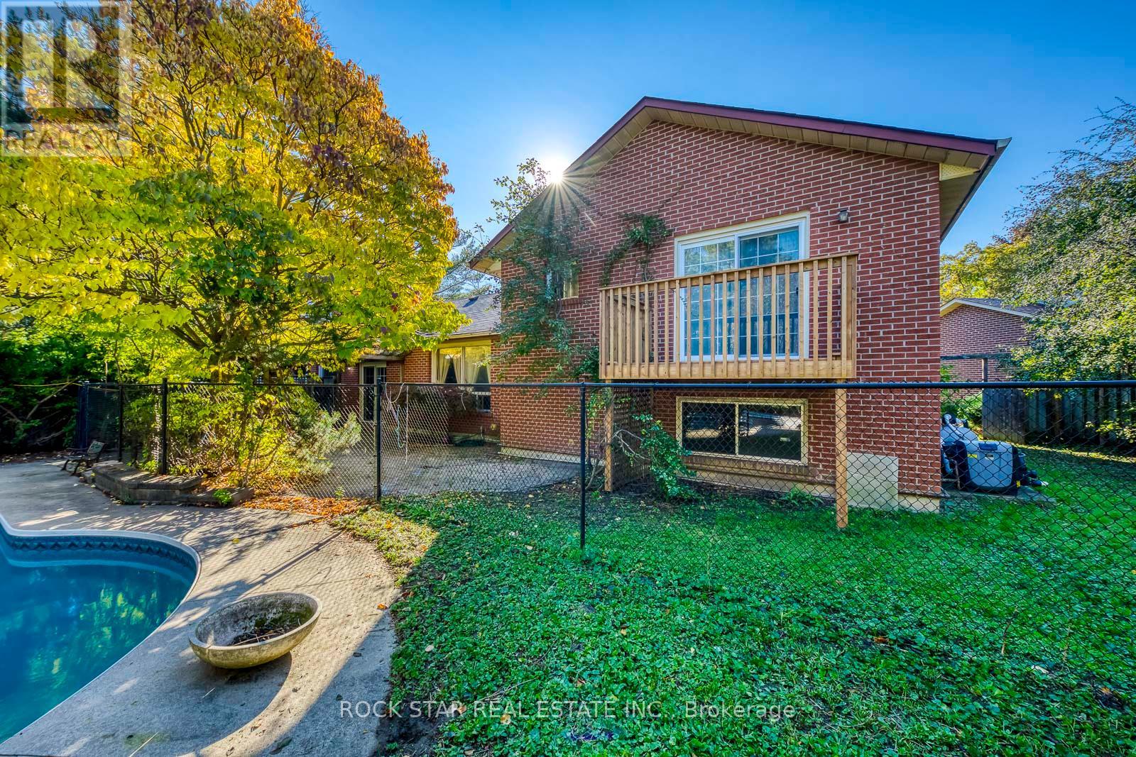 14 Cairnmore Court, Brampton, Ontario  L6Z 1T6 - Photo 36 - W12418471