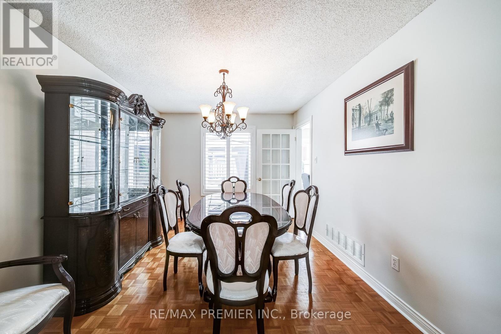 21 Berrydown Drive, Caledon, Ontario  L7E 1L6 - Photo 10 - W12418492