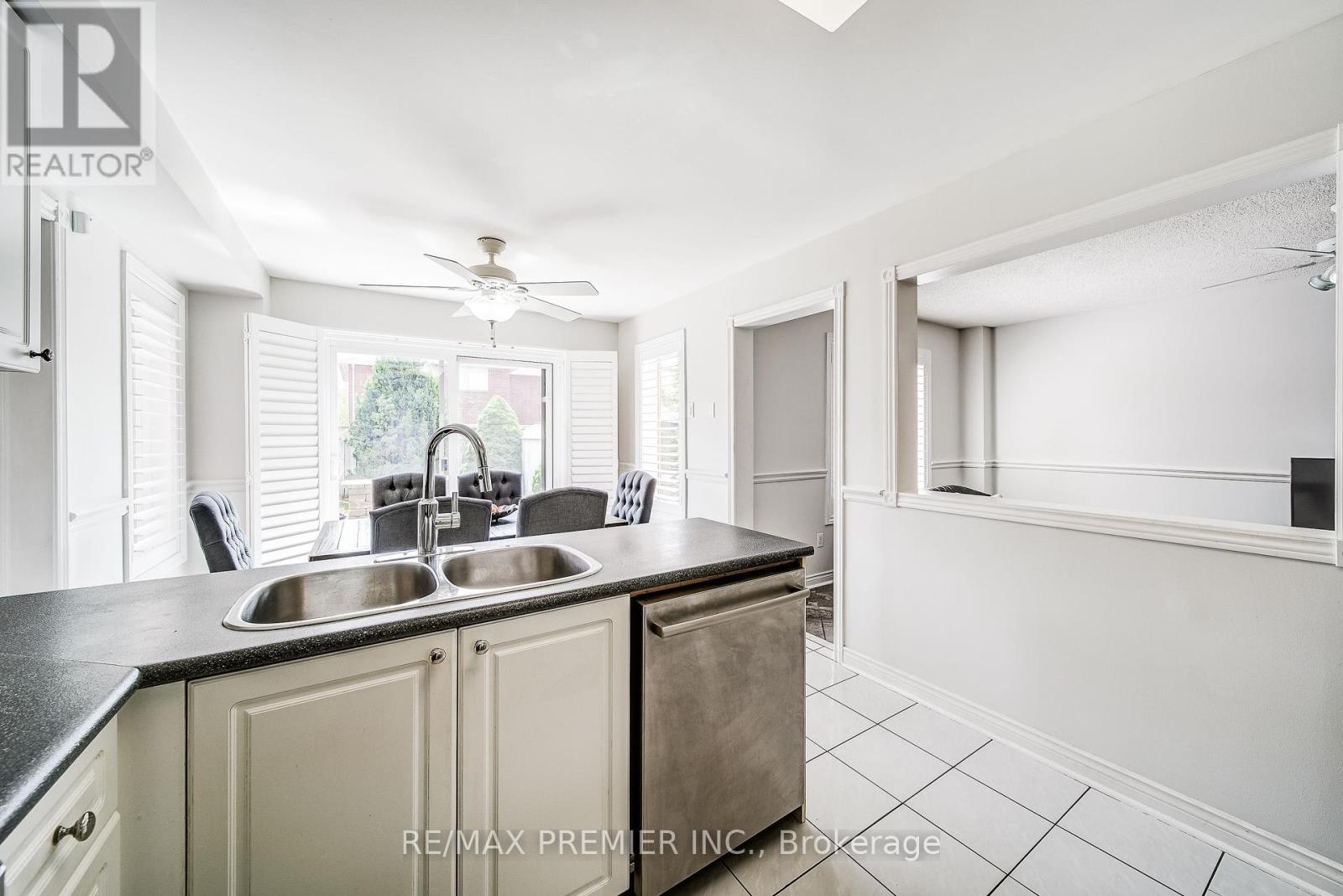21 Berrydown Drive, Caledon, Ontario  L7E 1L6 - Photo 17 - W12418492