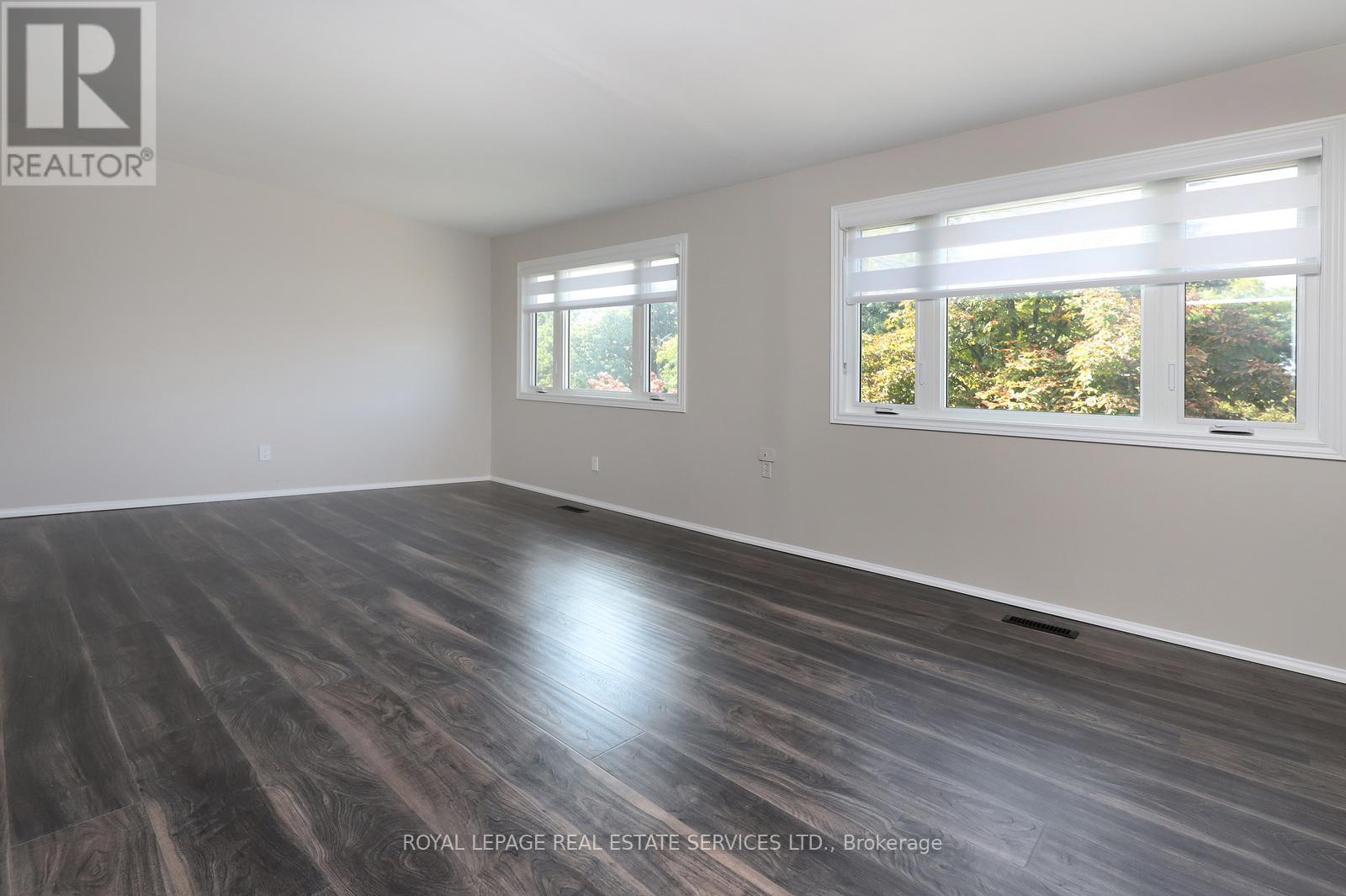 2549 Merrington Crescent, Mississauga, Ontario  L5K 2B8 - Photo 23 - W12418503