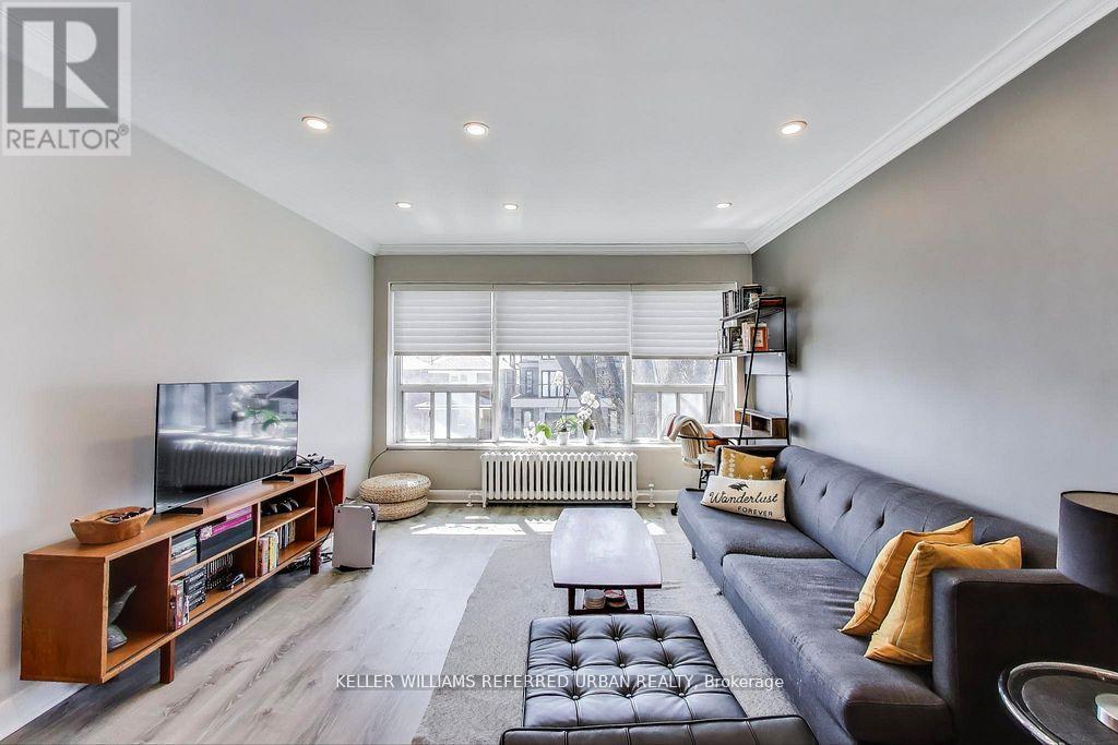 342 Hopewell Avenue, Toronto, Ontario  M6E 2S2 - Photo 3 - W12418528