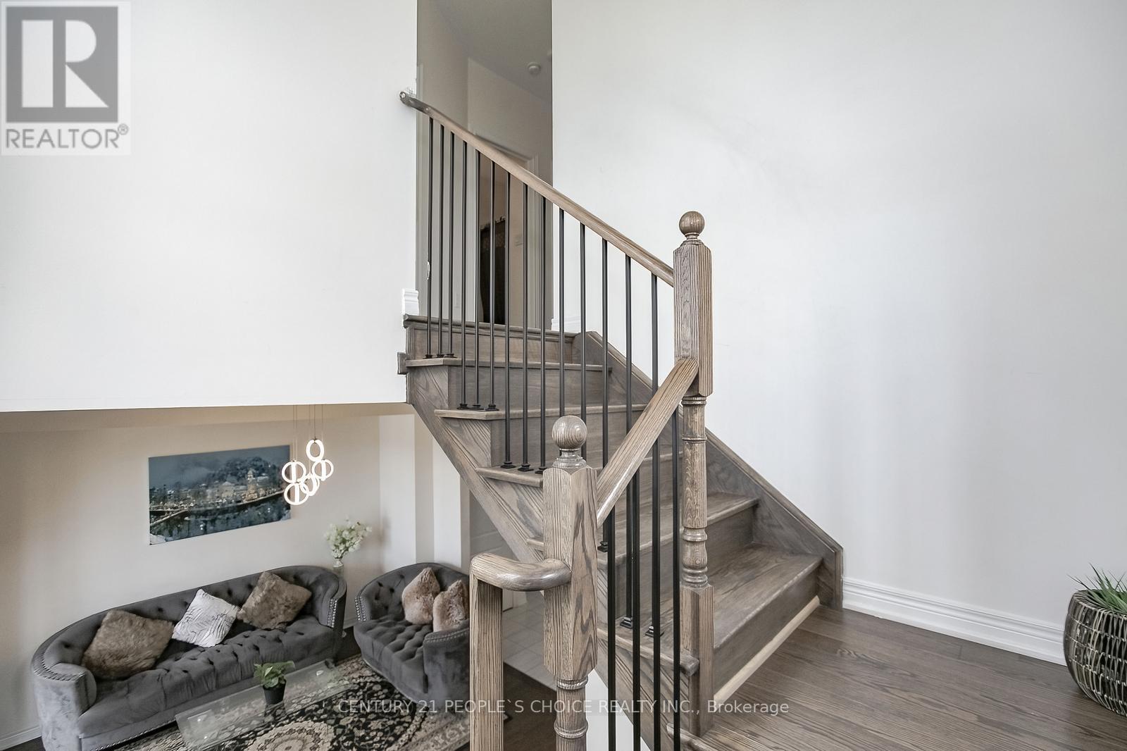 90 Hashmi Place, Brampton, Ontario  L6Y 6J9 - Photo 23 - W12418573