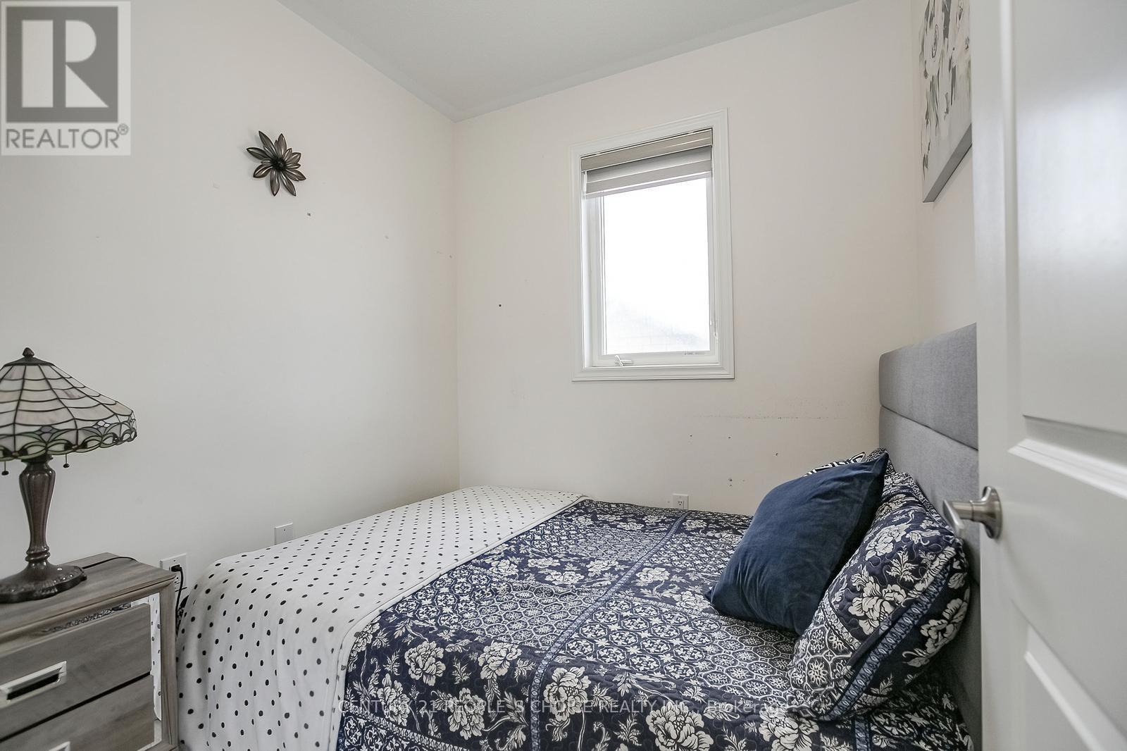 90 Hashmi Place, Brampton, Ontario  L6Y 6J9 - Photo 31 - W12418573