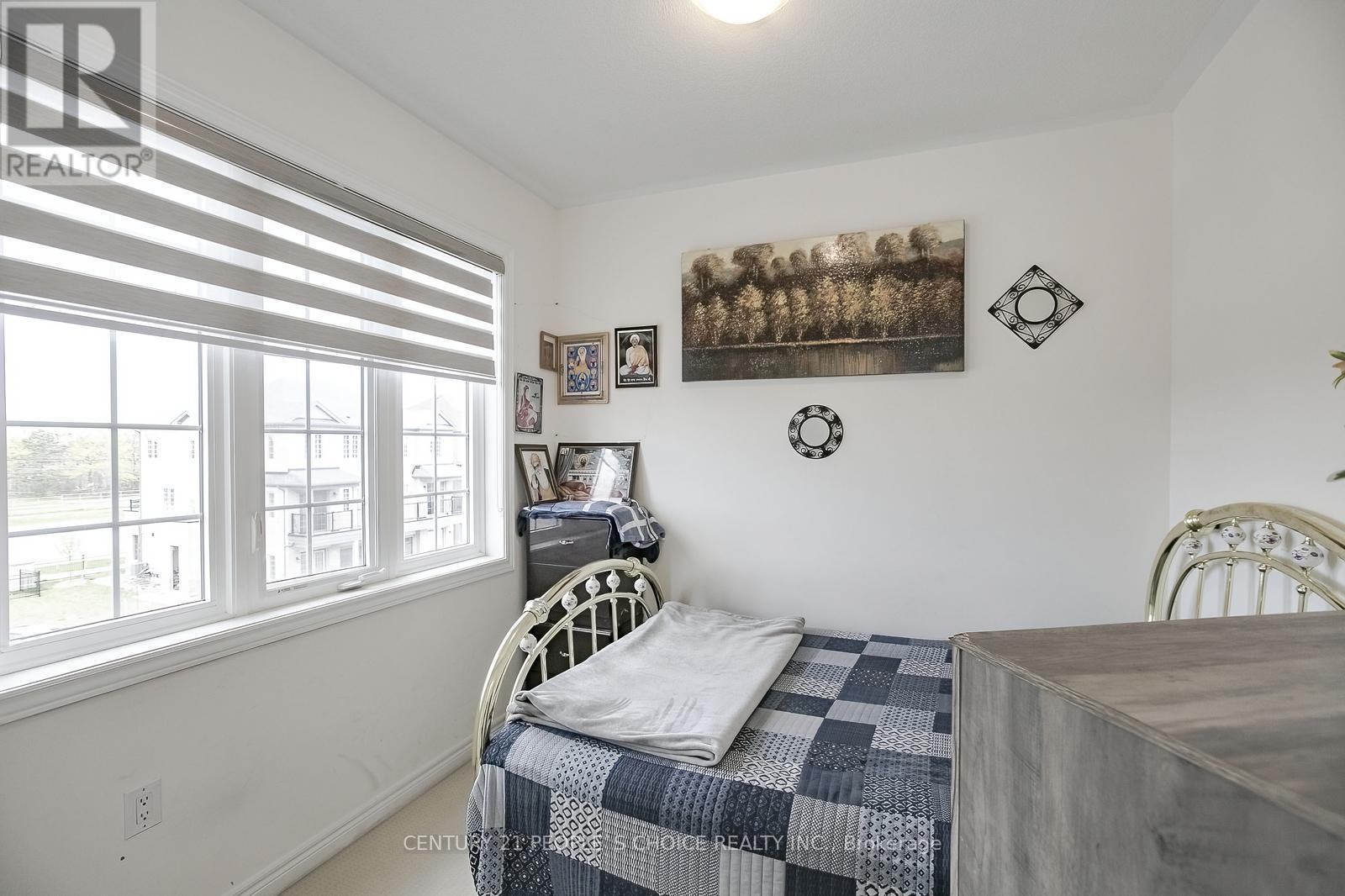 90 Hashmi Place, Brampton, Ontario  L6Y 6J9 - Photo 37 - W12418573