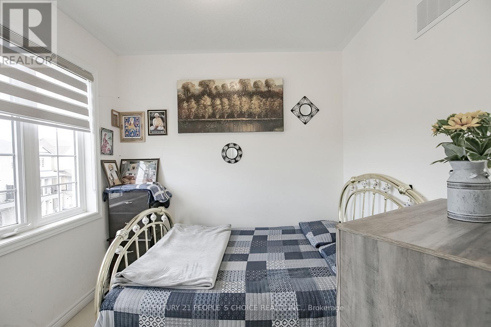 90 Hashmi Place, Brampton, Ontario  L6Y 6J9 - Photo 38 - W12418573