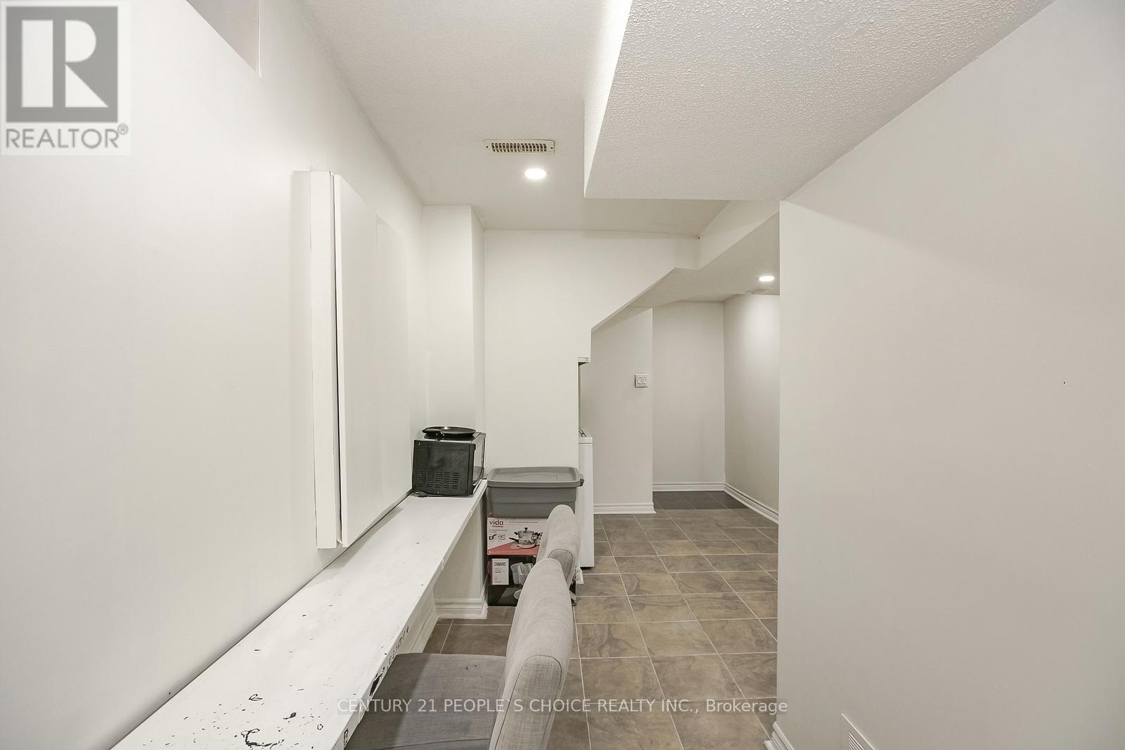 90 Hashmi Place, Brampton, Ontario  L6Y 6J9 - Photo 49 - W12418573