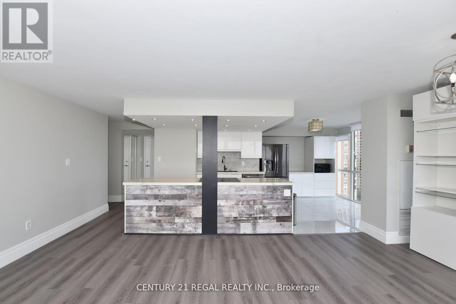 1612 - 350 WEBB DRIVE, Mississauga, Ontario