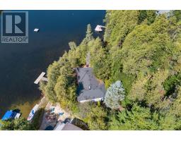 242 FRANCIS STREET E, Kawartha Lakes, Ontario