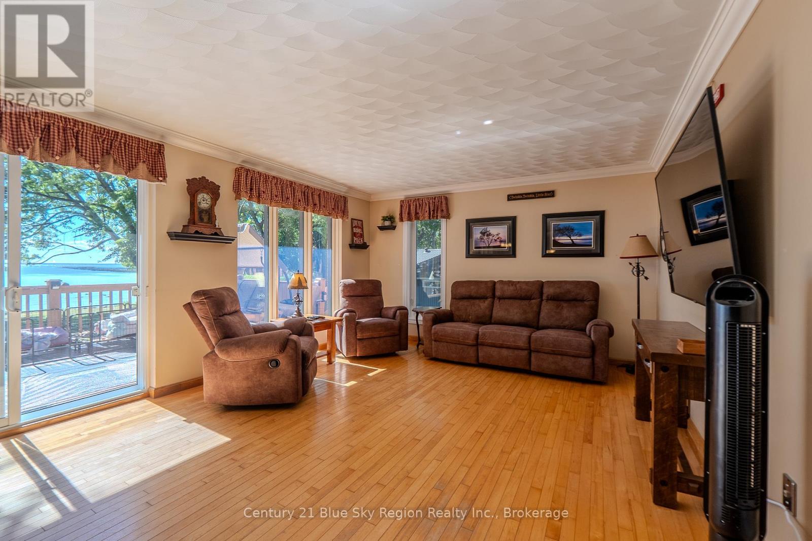 378 Marleau Road, West Nipissing, Ontario  P2B 2X1 - Photo 15 - X12418750