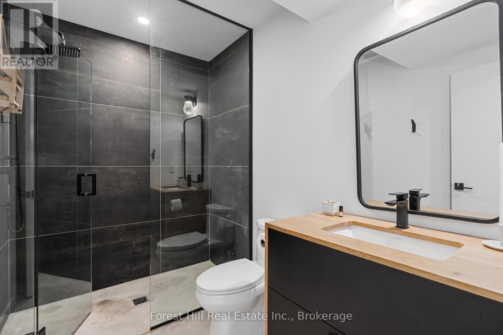 854 Sixth Street, Clearview, Ontario  L9Y 3Y9 - Photo 30 - S12418733