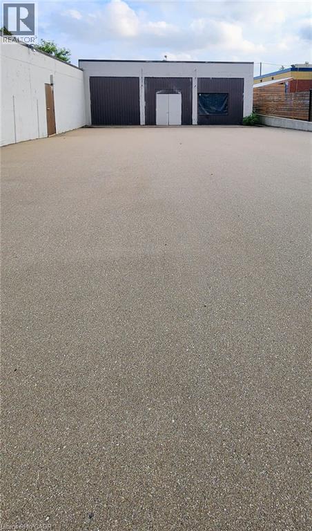 28 SYDENHAM Street Unit# GARAGE, simcoe, Ontario