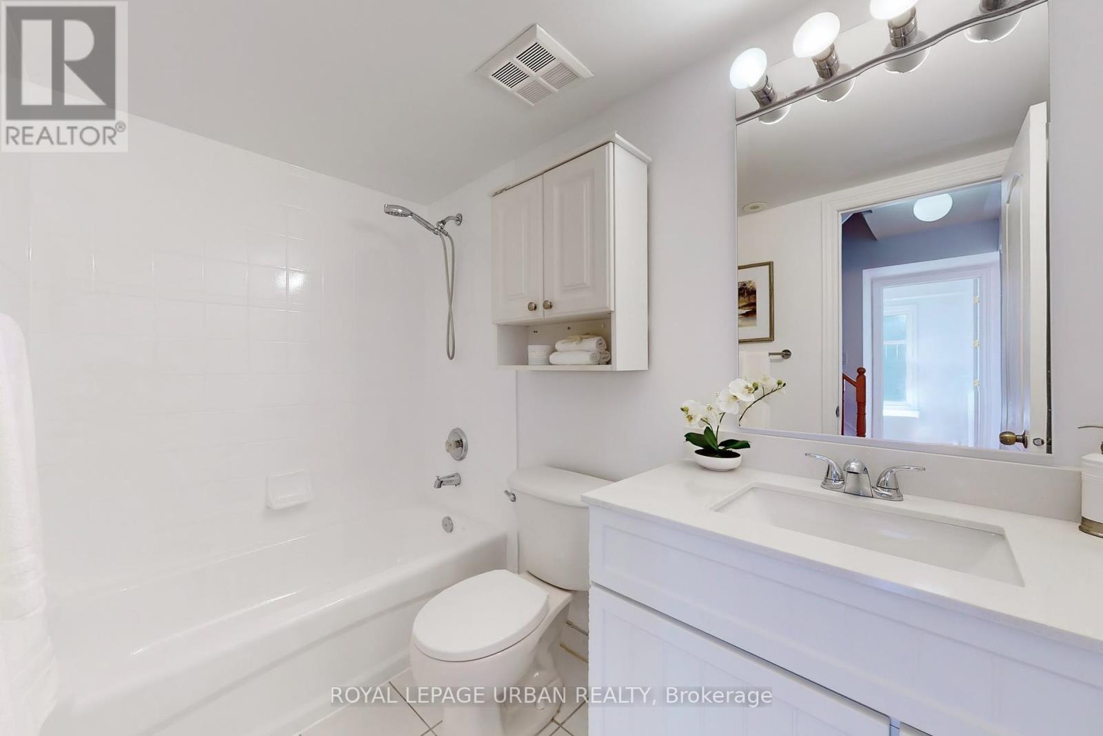 235 - 1837 Eglinton Avenue E, Toronto, Ontario  M4A 2Y4 - Photo 15 - C12418646