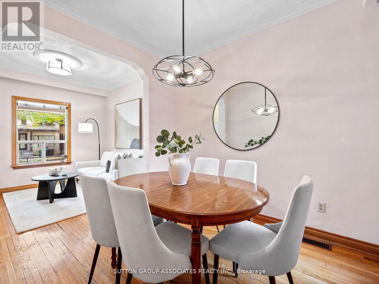 696 Crawford Street, Toronto, Ontario  M6G 3K2 - Photo 10 - C12418650