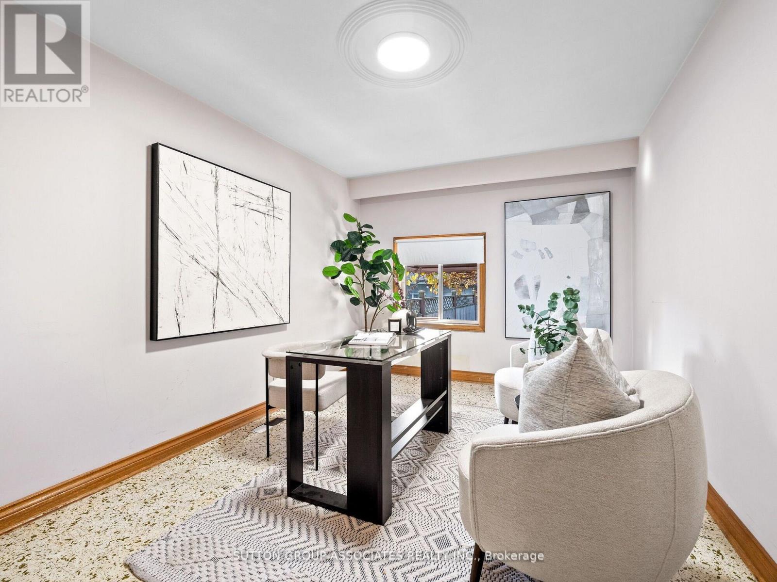 696 Crawford Street, Toronto, Ontario  M6G 3K2 - Photo 14 - C12418650