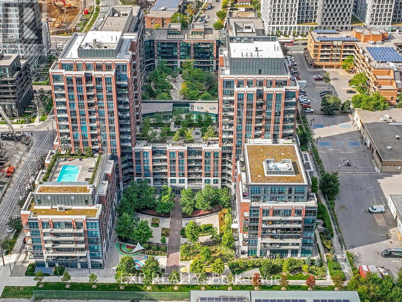 736 - 31 Tippett Road, Toronto, Ontario  M3H 0C8 - Photo 2 - C12418698