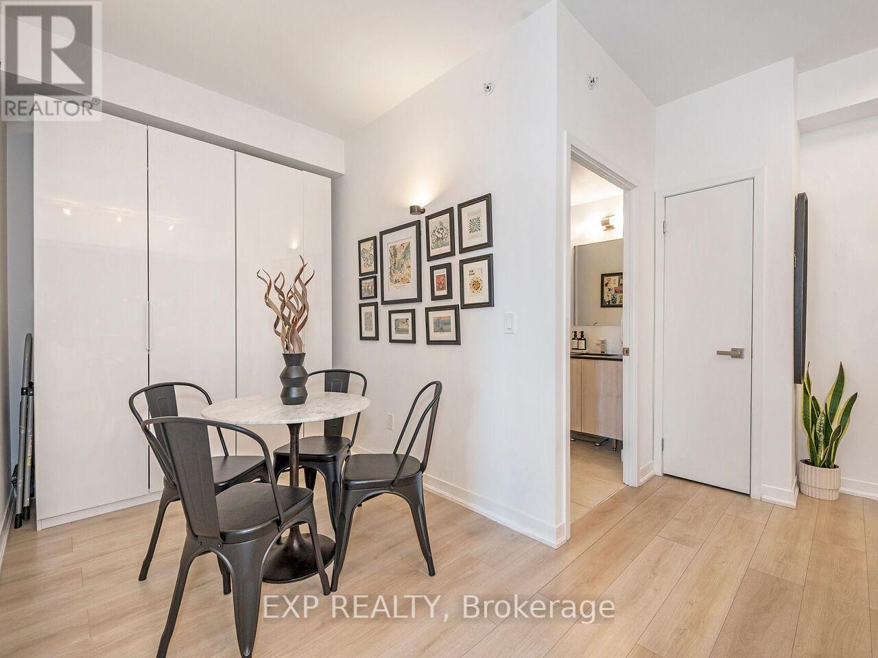 736 - 31 Tippett Road, Toronto, Ontario  M3H 0C8 - Photo 9 - C12418698