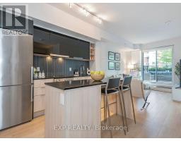 736 - 31 TIPPETT ROAD, Toronto, Ontario