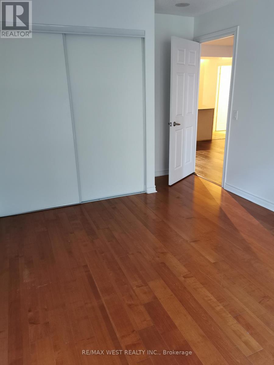 408 - 763 Bay Street, Toronto, Ontario  M5G 2R3 - Photo 10 - C12418701