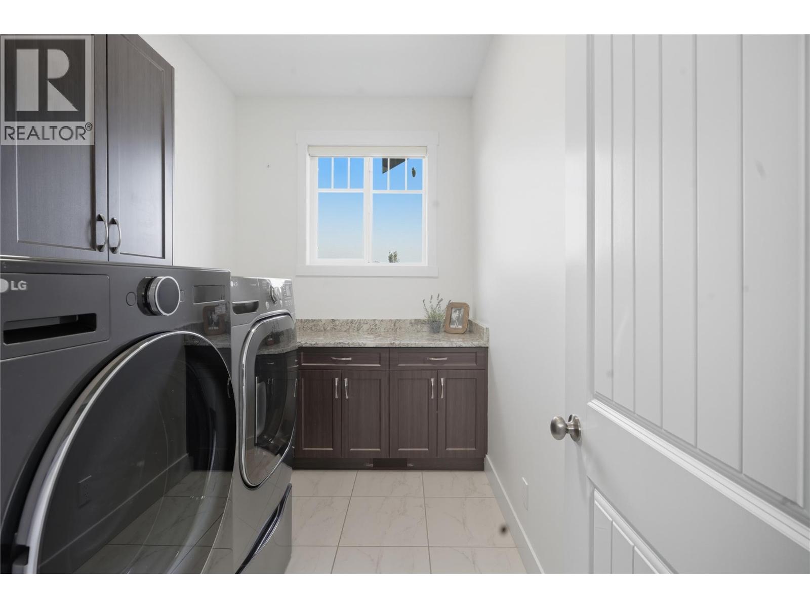 825 Fernie Court, Kamloops, British Columbia  V2C 0A7 - Photo 12 - 10363342