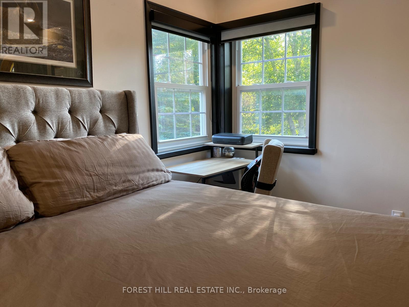 216 Timmons Street, Blue Mountains, Ontario  L9Y 0L2 - Photo 6 - X12418421